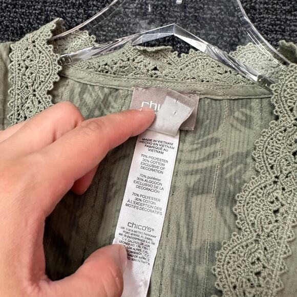 Chico's Womens Cardigan Lightweight Green Crochet Trim Size 2 (Large) - Picture 5 of 5